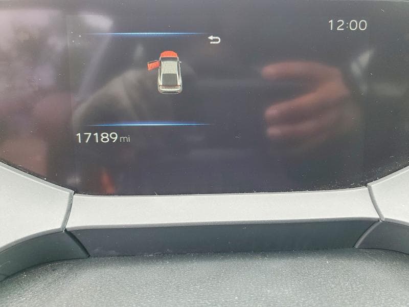 2025 TOYOTA PRIUS LE LE 10