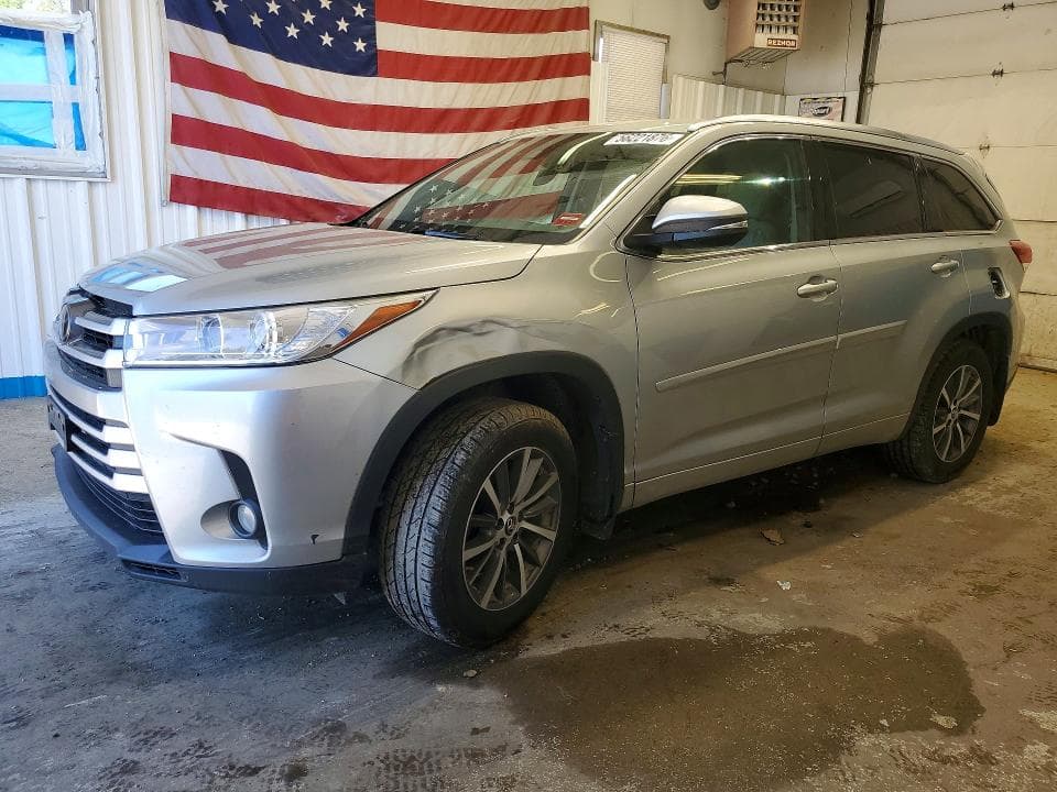2017 TOYOTA HIGHLANDER XLE XLE - 1