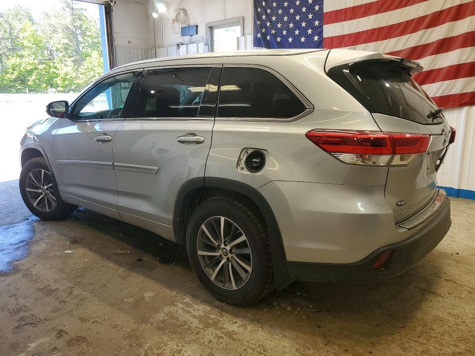2017 TOYOTA HIGHLANDER XLE XLE 2