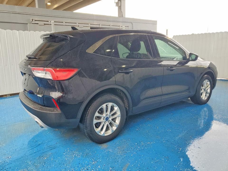 2020 FORD ESCAPE SE SE 4