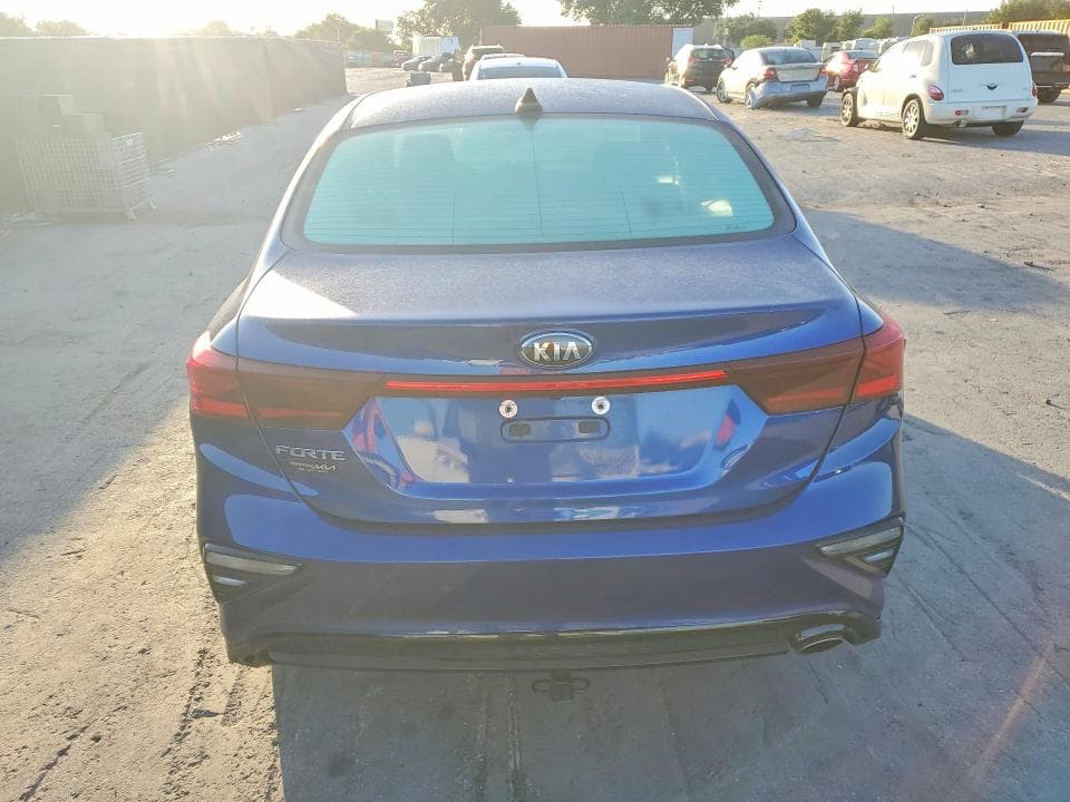 2021 KIA FORTE LXS 6