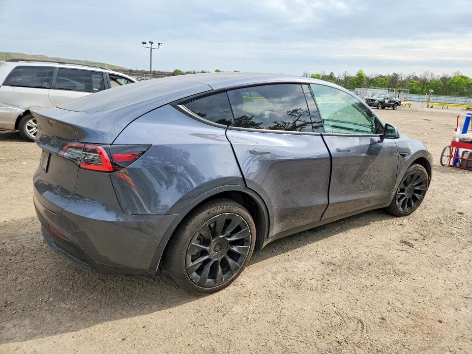 2021 TESLA MODEL Y 3