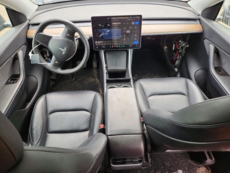 2021 TESLA MODEL Y 8