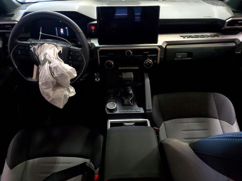 2025 TOYOTA TACOMA TRD SPORT TRD SPORT 9