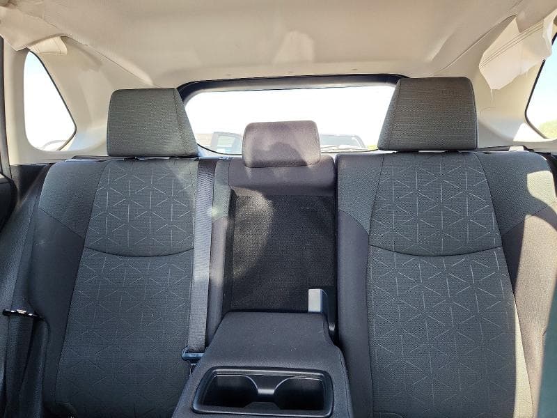 2023 TOYOTA RAV4 XLE 10