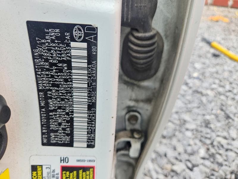 2018 TOYOTA COROLLA SE SE 12