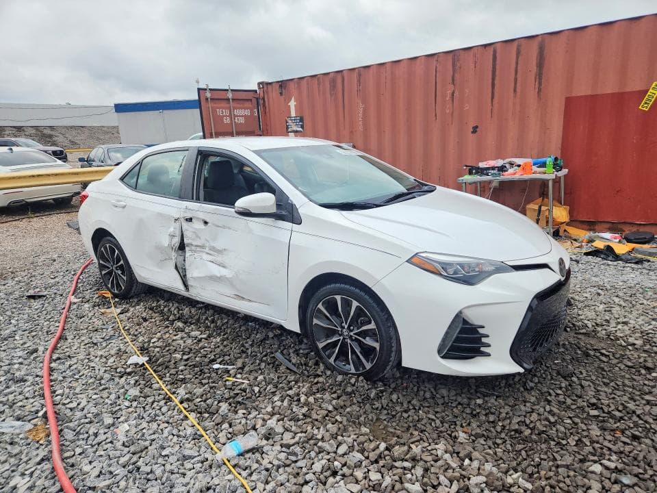 2018 TOYOTA COROLLA SE SE 4