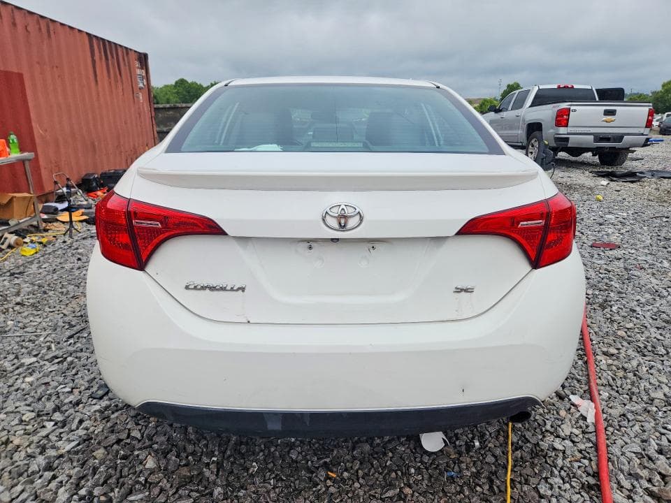 2018 TOYOTA COROLLA SE SE 6