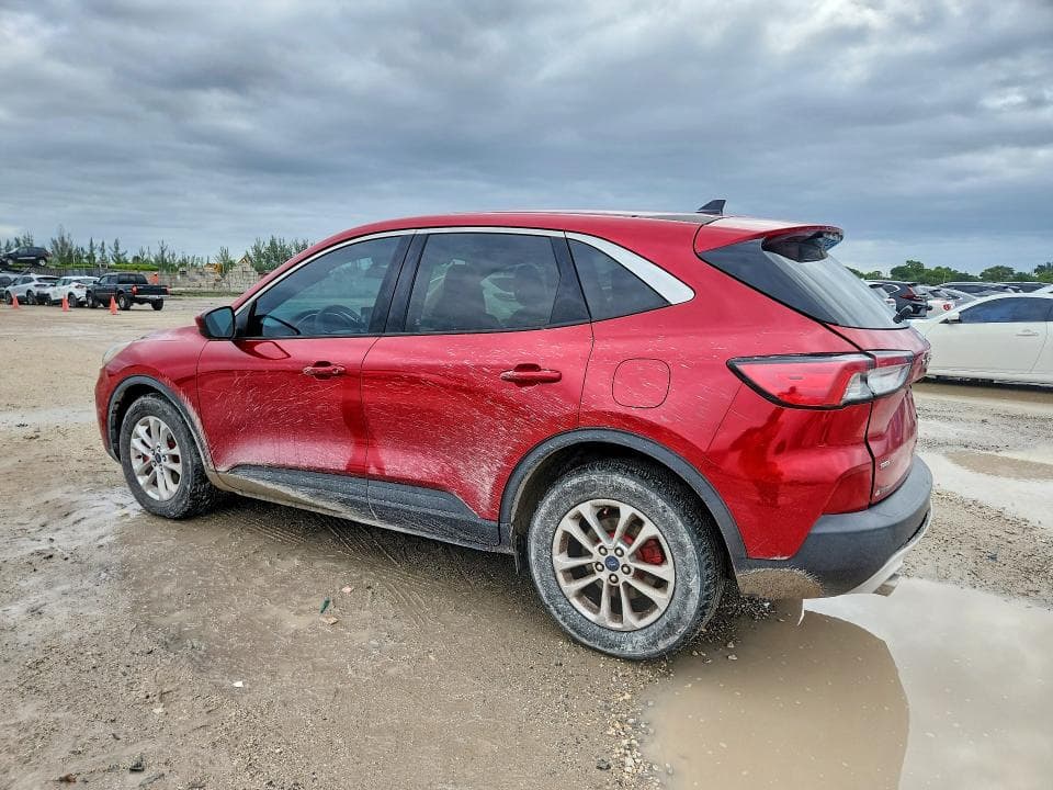 2020 FORD ESCAPE SE 2