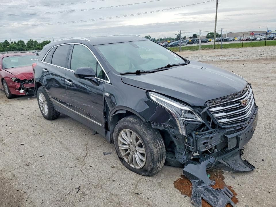 2018 CADILLAC XT5 4