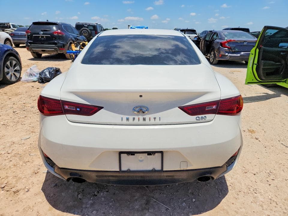 2018 INFINITI Q60 3.0T LUXE 6