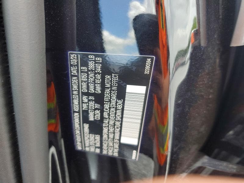 2025 VOLVO XC90 ULTRA 13