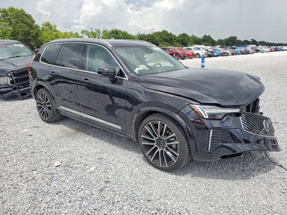 2025 VOLVO XC90 ULTRA 4
