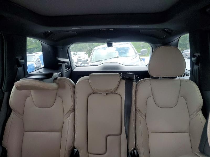 2025 VOLVO XC90 ULTRA 10