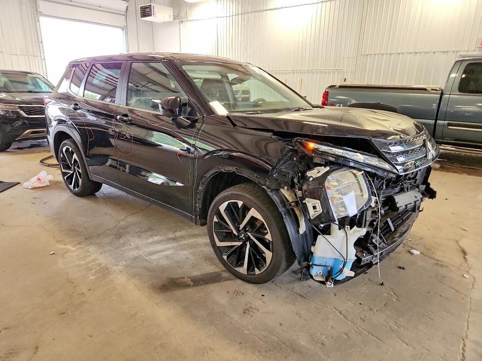 2022 MITSUBISHI OUTLANDER ES 4