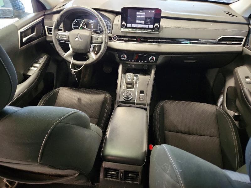 2022 MITSUBISHI OUTLANDER ES 8