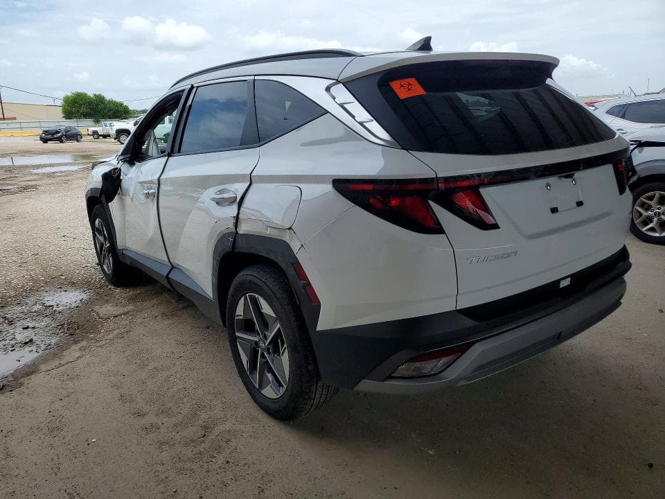 2026 HYUNDAI TUCSON SEL 2