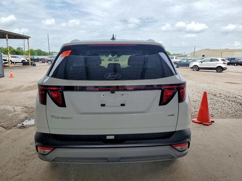 2026 HYUNDAI TUCSON SEL 6
