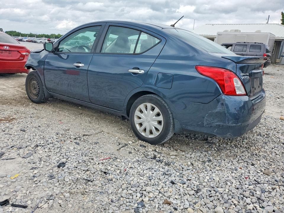 2017 NISSAN VERSA 1.6 SV 2