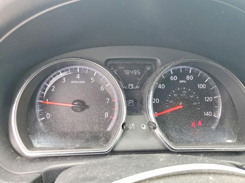 2017 NISSAN VERSA 1.6 SV 9