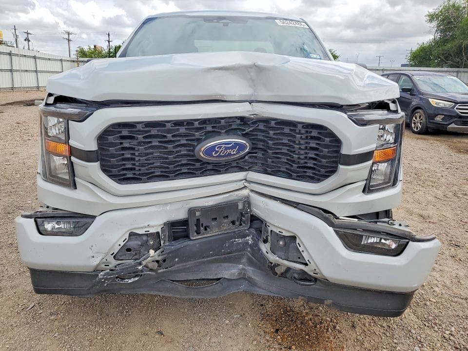 2023 FORD F150 SUPERCREW 5
