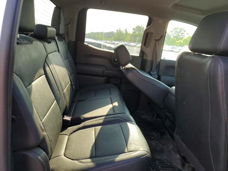 2021 CHEVROLET SILVERADO C1500 C1500 10
