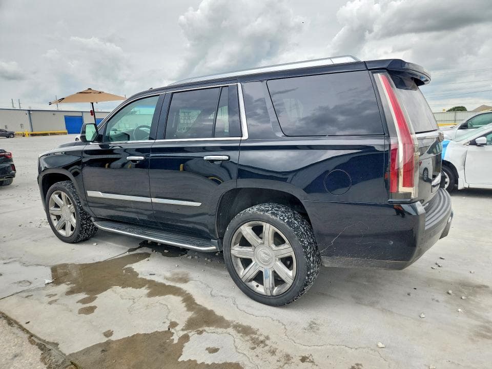 2017 CADILLAC ESCALADE LUXURY LUXURY 2