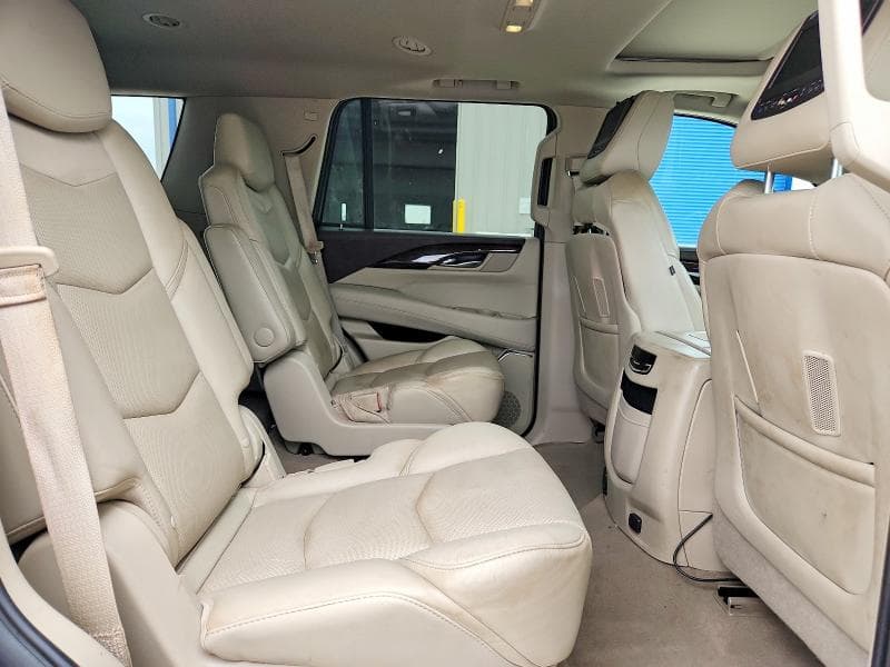 2017 CADILLAC ESCALADE LUXURY LUXURY 11
