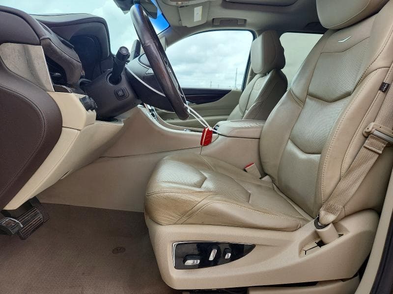 2017 CADILLAC ESCALADE LUXURY LUXURY 7