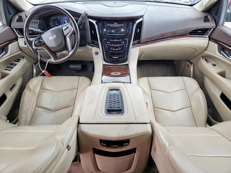 2017 CADILLAC ESCALADE LUXURY LUXURY 8