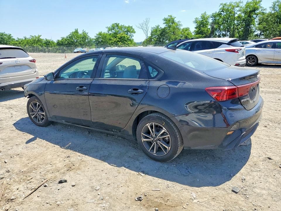 2023 KIA FORTE LXS 2
