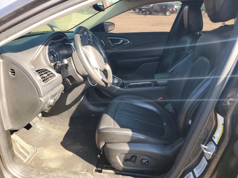 2016 CHRYSLER 200 LIMITED 7