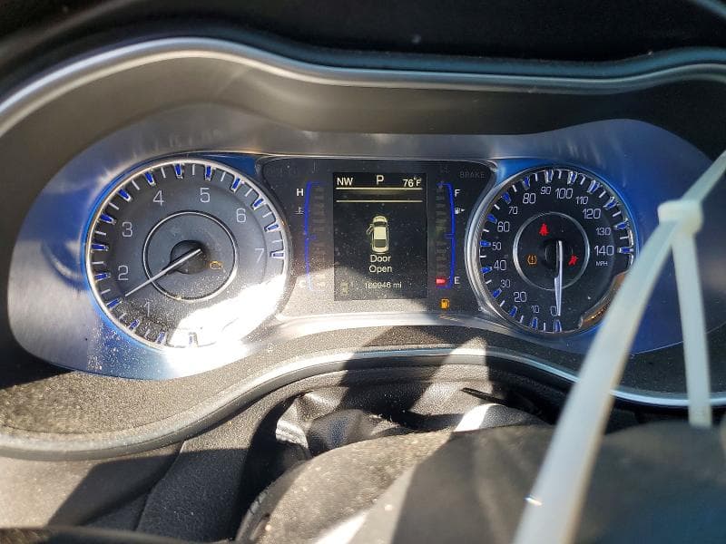 2016 CHRYSLER 200 LIMITED 9