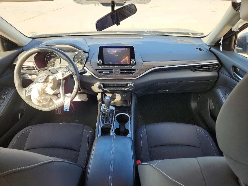2024 NISSAN ALTIMA SV 8