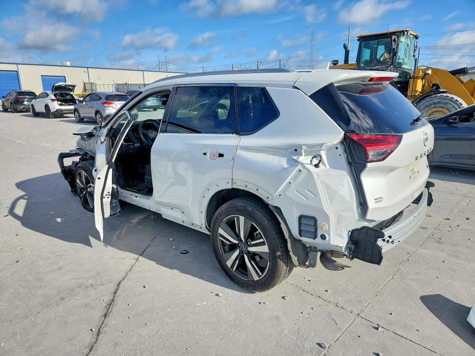 2025 NISSAN ROGUE SL 2