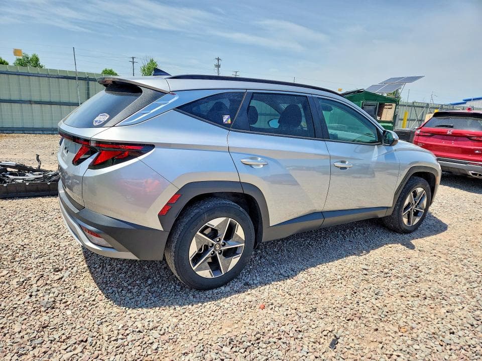 2025 HYUNDAI TUCSON SEL 3