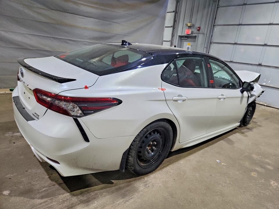 2022 TOYOTA CAMRY XSE XSE 3