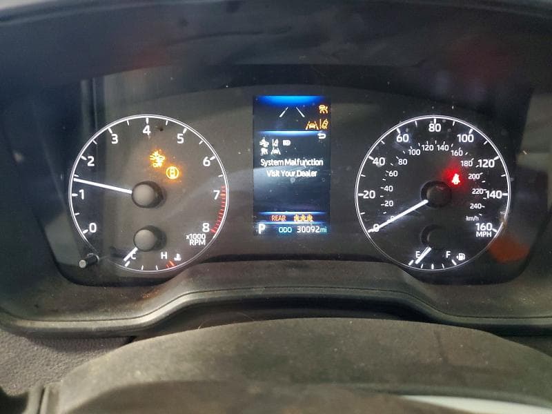 2024 TOYOTA COROLLA LE 9