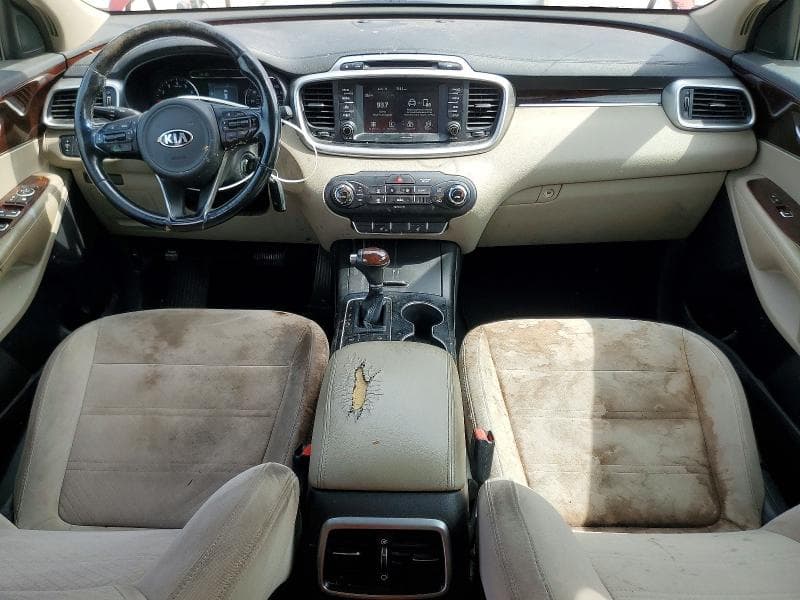 2018 KIA SORENTO LX LX 8