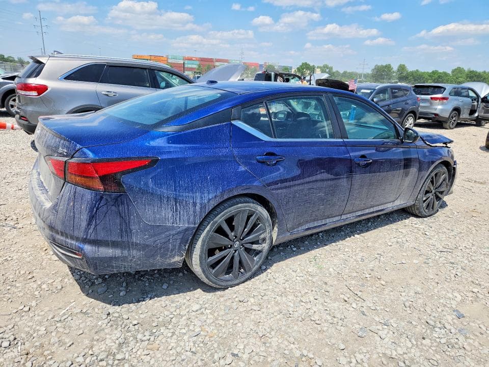 2020 NISSAN ALTIMA SR 3