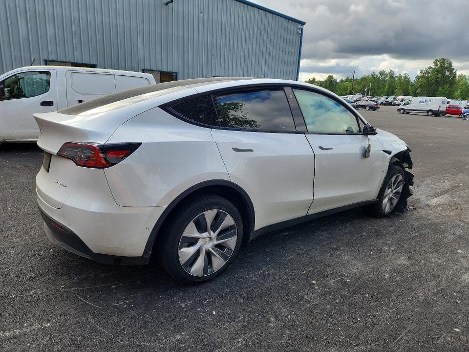 2022 TESLA MODEL Y 3
