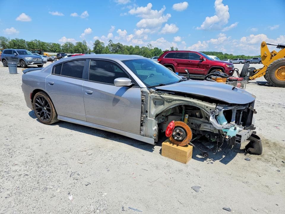 2016 DODGE CHARGER R 4