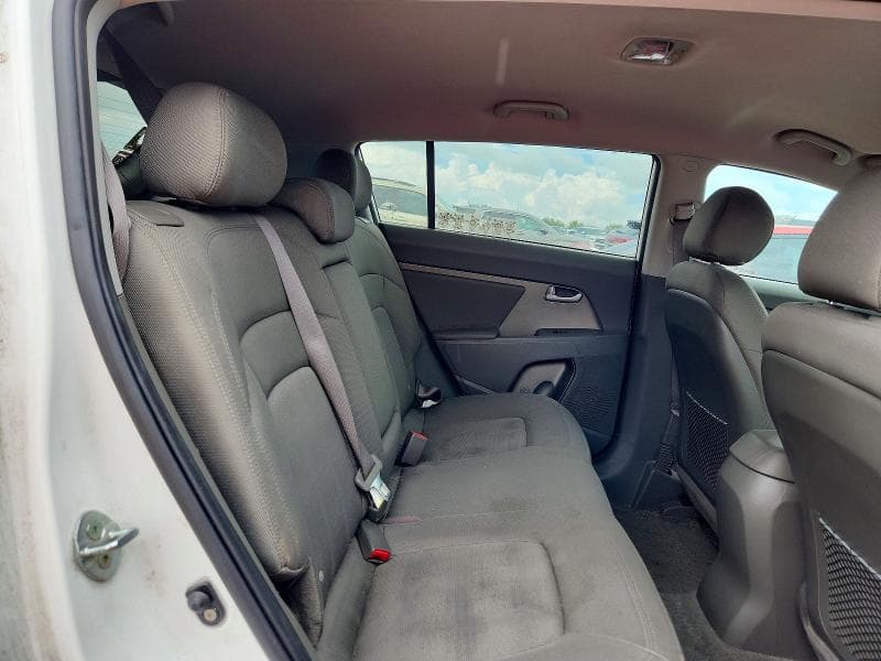2023 KIA SPORTAGE LX 10