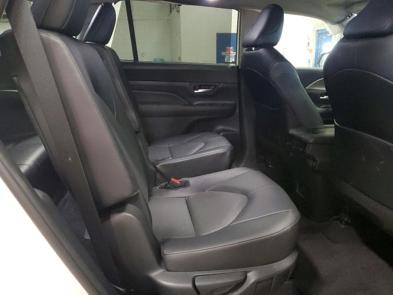 2024 TOYOTA GRAND HIGHLANDER XLE XLE 11