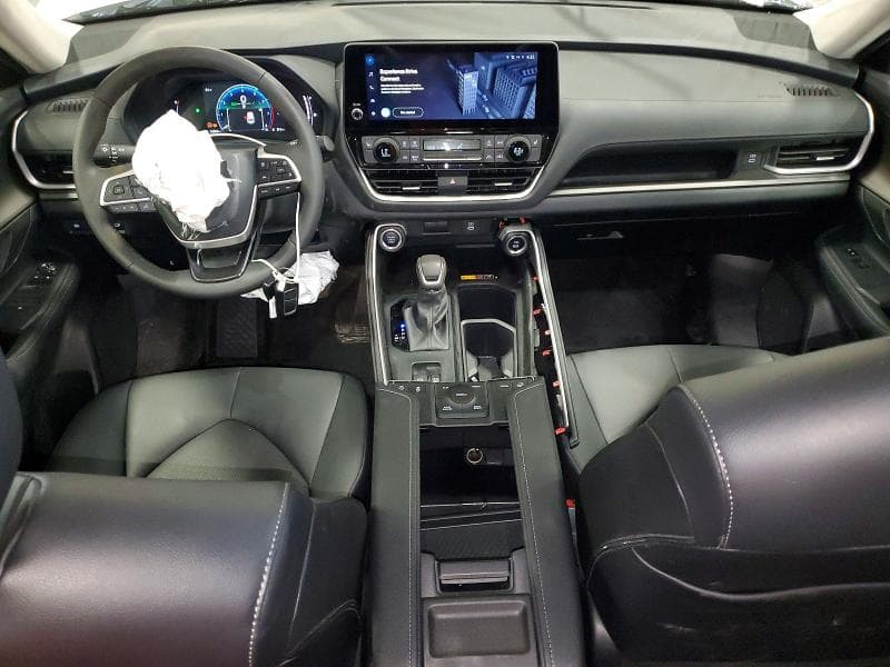 2024 TOYOTA GRAND HIGHLANDER XLE XLE 8