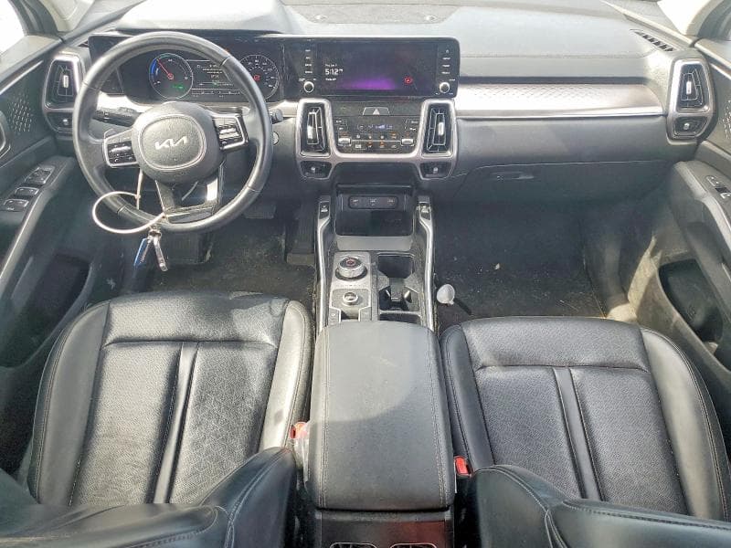 2022 KIA SORENTO S 8