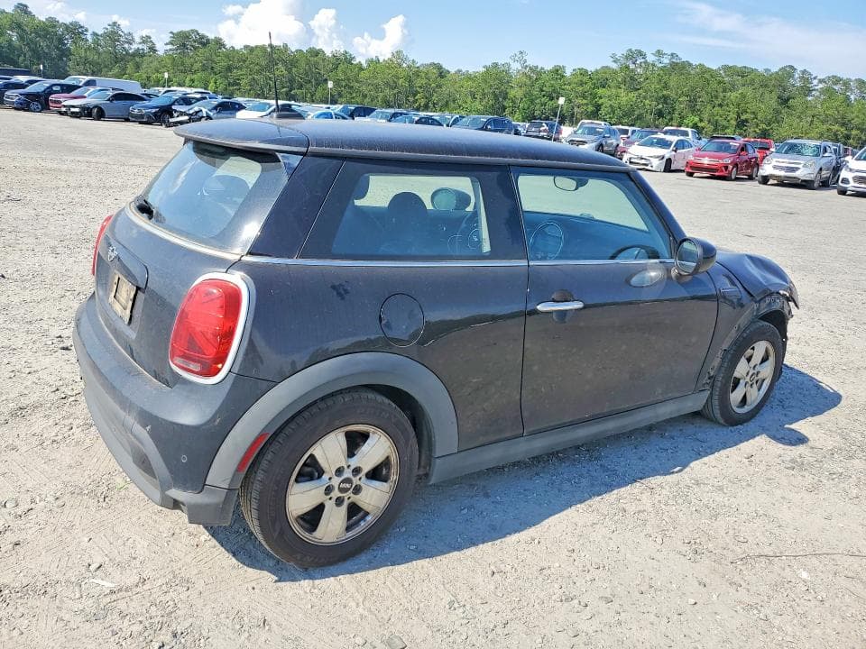 2022 MINI COOPER 3