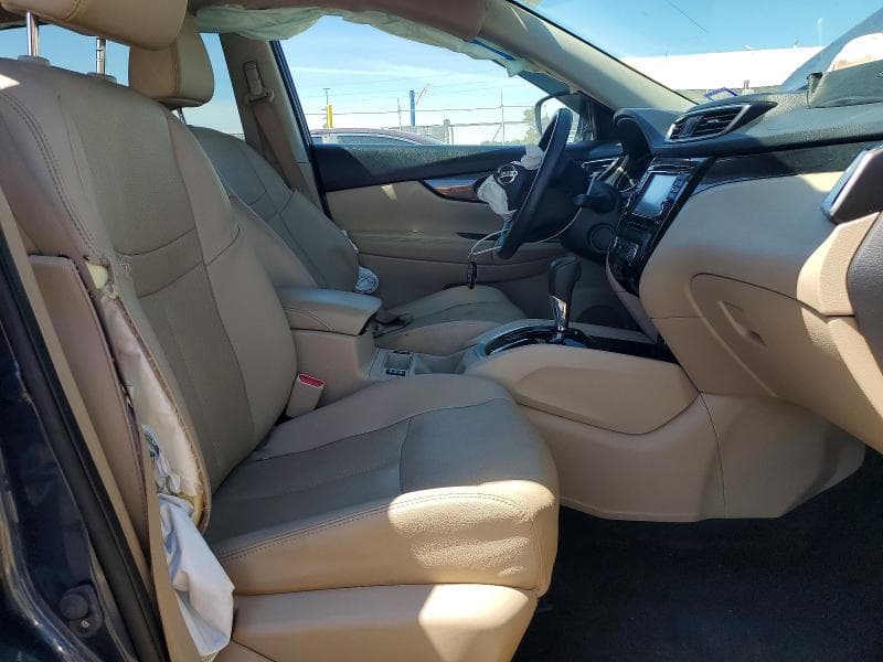 2016 NISSAN ROGUE SL 7