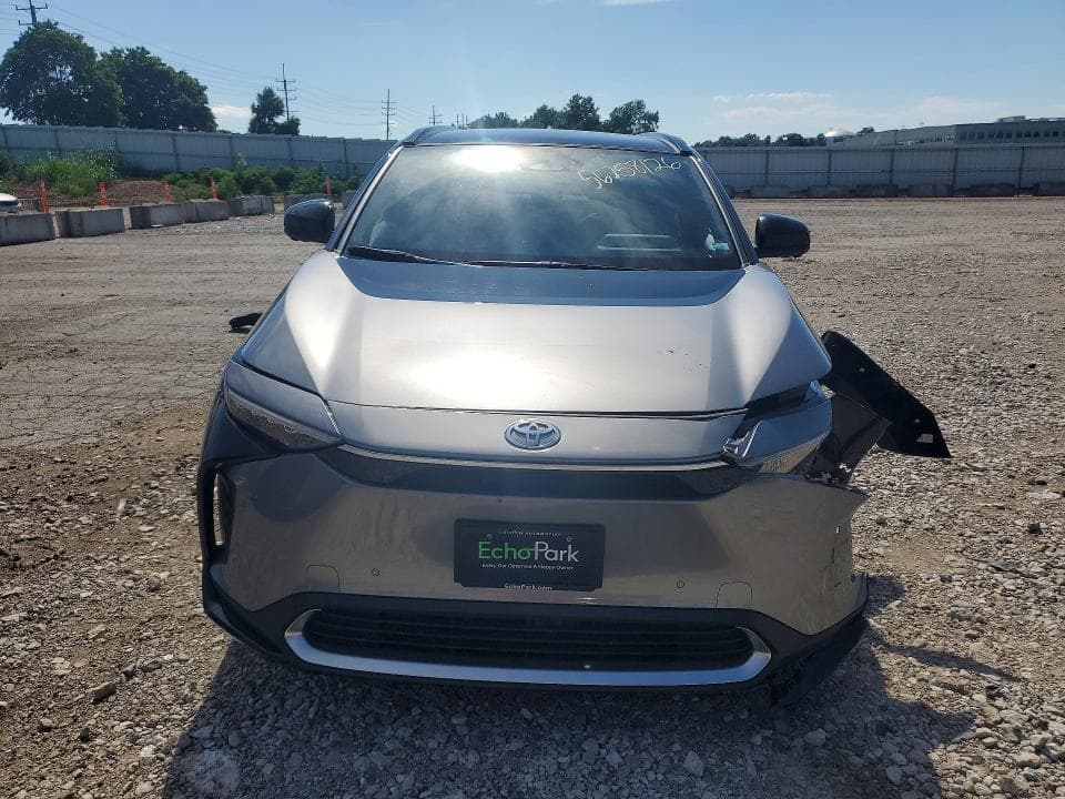 2024 TOYOTA BZ4X LIMITED 5