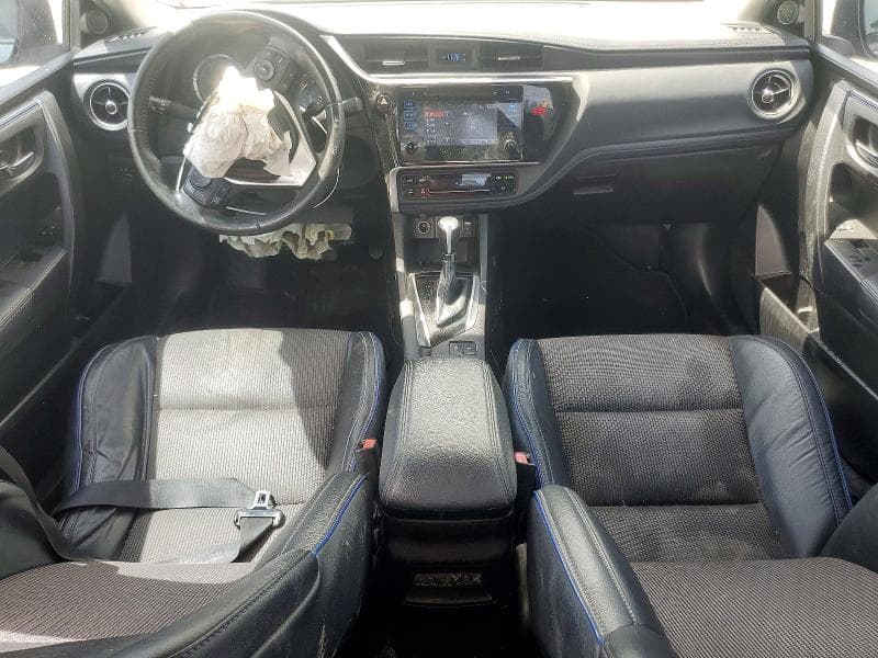 2018 TOYOTA COROLLA SE 8